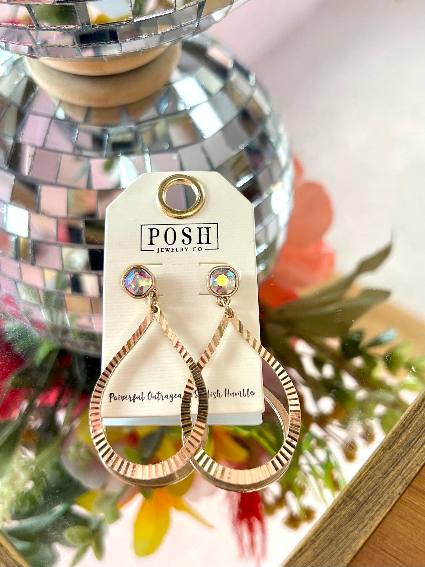 Ribbed Tear Drop Earrings